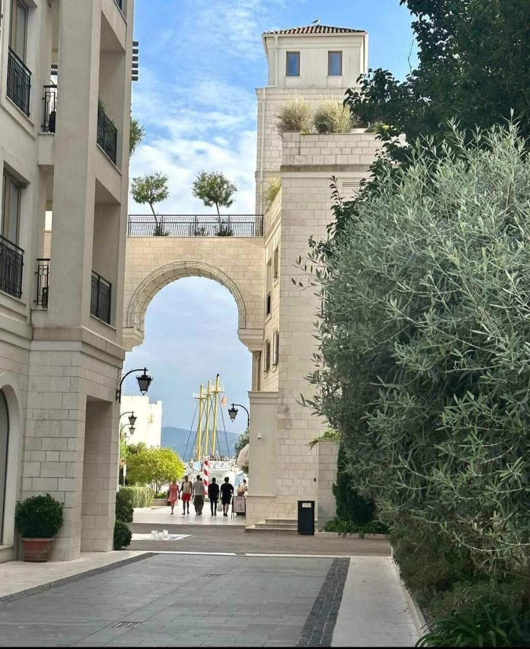 Apartmani Bekonja Tivat Exterior foto